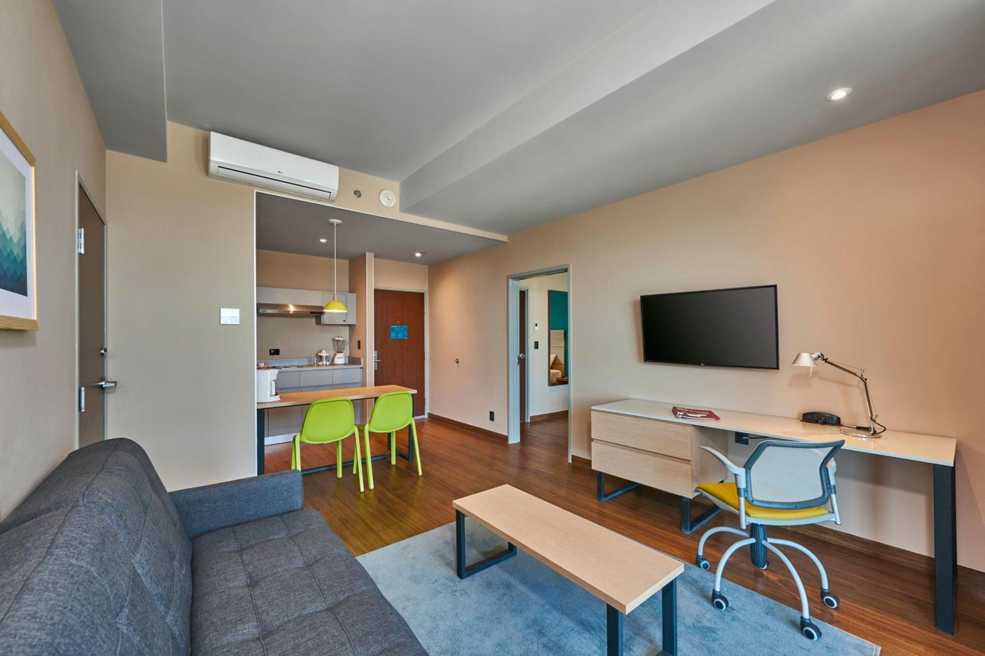 Aparthotel City Express Suites By Marriott Tijuana Rio 4*
